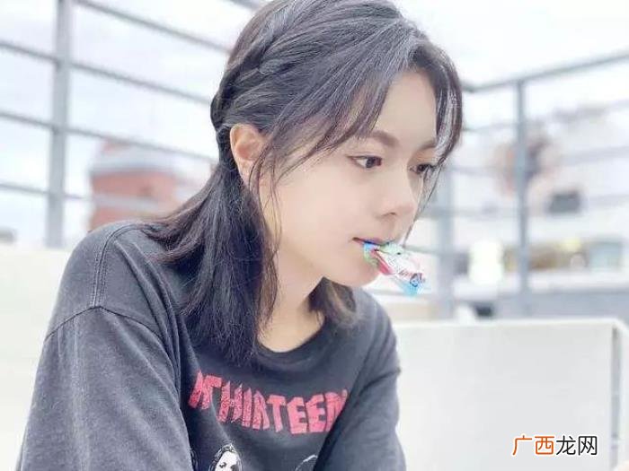 新生代小花，盘一盘那些2019经常上热搜的新生代小花