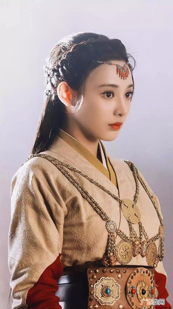 新生代小花，盘一盘那些2019经常上热搜的新生代小花