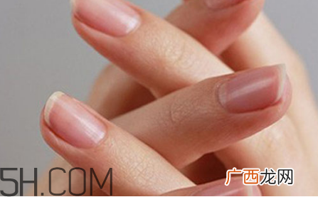 指甲剪成什么形状最好?指甲怎么护理?