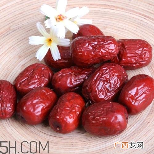 女性哪个部位最脆弱？女性吃什么养生？