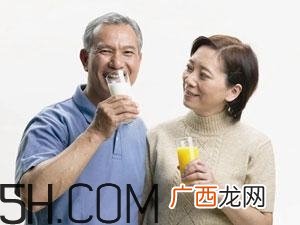 老人缺钙有什么害处？老人如何补钙？