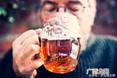 喝酒后头疼怎么办，教你几招醒酒方法！