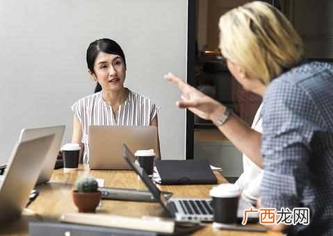 亚麻籽油怎么吃，亚麻籽油有哪些效果！