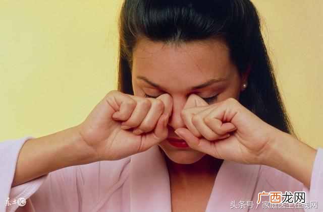 眼睛流泪是怎么回事，别大意，小心这些病！