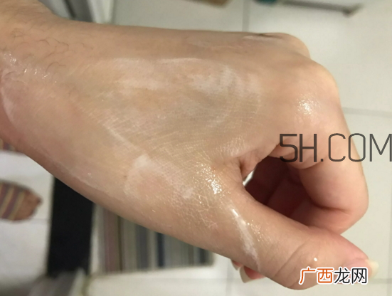 韩束墨菊巨补水5件套礼盒多少钱_有什么