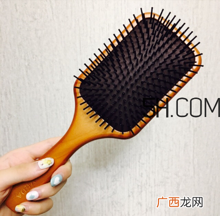 aveda梳子怎么清洗？aveda梳子是哪国的？