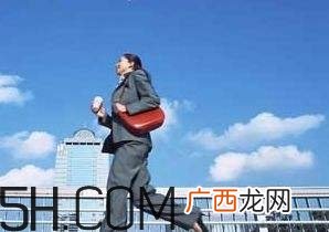 上班族怎么正确睡午觉？怎么正确的在公司睡午觉？