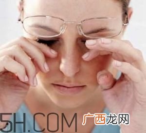 眼睛又干又痒怎么回事？日常保护眼睛的方法有哪些？