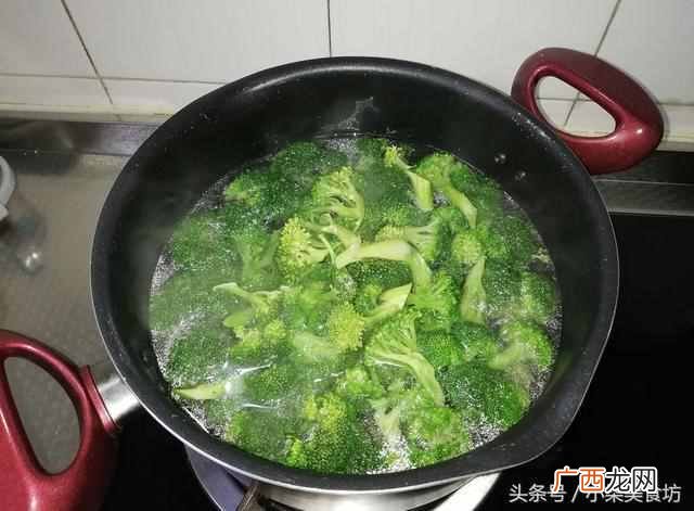 西兰花怎么做好吃，家常做法推荐！