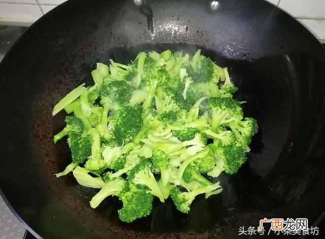 西兰花怎么做好吃，家常做法推荐！