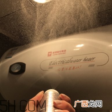 Ialugen伊露容玻尿酸喷雾怎么用？伊露容喷雾使用方法