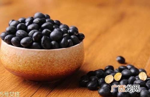 女人常吃哪些食物能滋阴补血？五大滋阴补血圣品