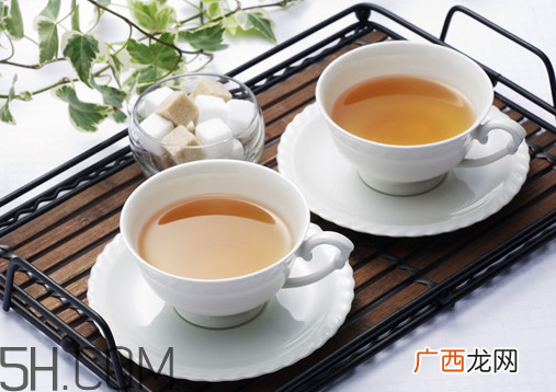喝茶对牙齿好吗？喝茶牙齿会变黄吗？