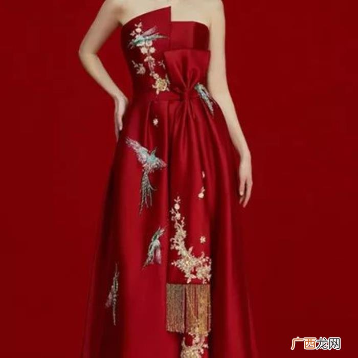 敬酒服推荐终于来了 二婚敬酒服穿什么颜色