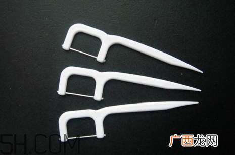 小孩牙齿黄怎么办?用牙线好吗?