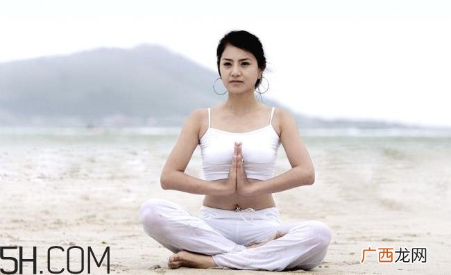女性乳房胀痛乳头瘙痒的原因有哪些？女性如何进行乳房保健？
