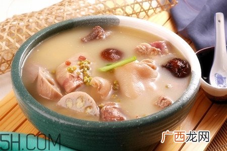 乳房怎么摸会变大？按摩丰胸的秘籍有哪些？