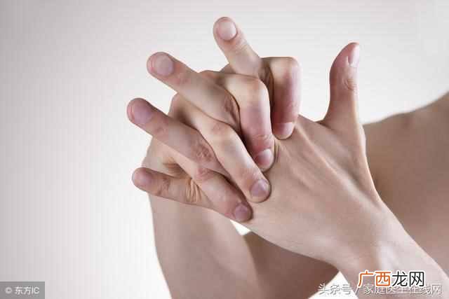 冬天手上起小水泡痒怎么办，四个小秘诀！