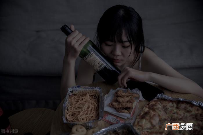 和前男友见面怎么复合，分手后见面怎么挽回
