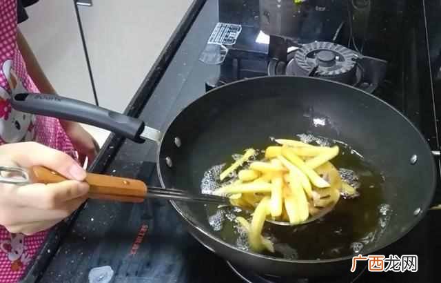 自制薯条为什么要冷冻才会脆，又香又脆好吃美