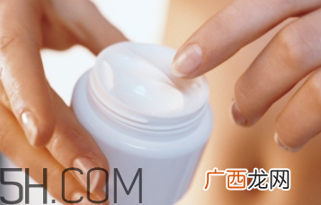 佰草集新七白美白嫩肤露怎么用_使用方法