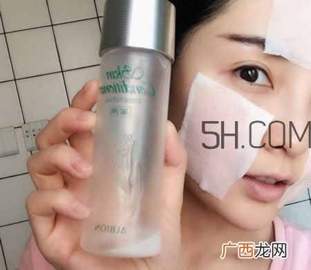 科颜氏金盏花水和奥尔滨健康水哪个好_区别对比