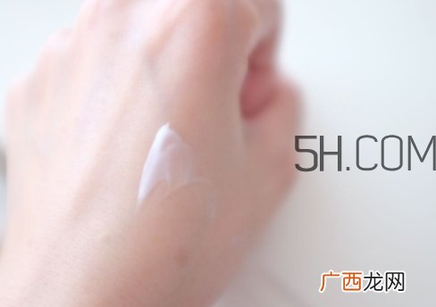兰芝眼霜怎么样？兰芝眼霜功效