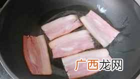 海鲜火锅的做法有哪些，教你一个小窍门！