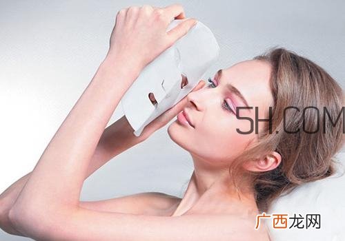 水乳和面膜的先后顺序 水乳面膜使用顺序