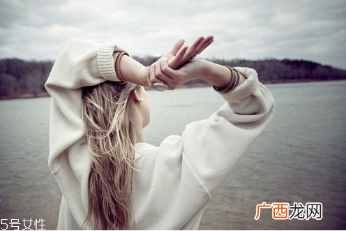 脖子后面有痣代表什么？10大身体缺陷是好事