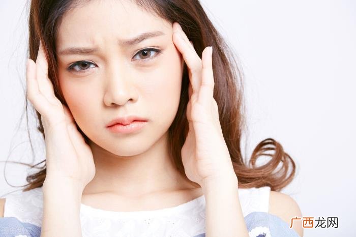 老公给女同事转888元生日红包 老公给别的女人转账
