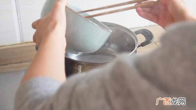 排骨这么做好吃得不得了 排骨火锅怎么做