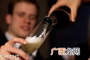 喝酒致癌的真相是什么？乙醛致癌太可怕