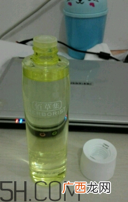 佰草集新玉润保湿化妆水正确使用方法_怎么用
