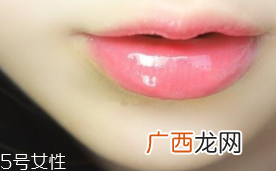 口红病有哪些症状？使用不当引发癌症