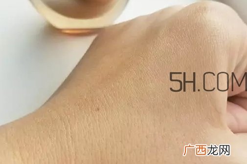 海蓝之谜鎏金精华怎么用？海蓝之谜鎏金精华使用心得