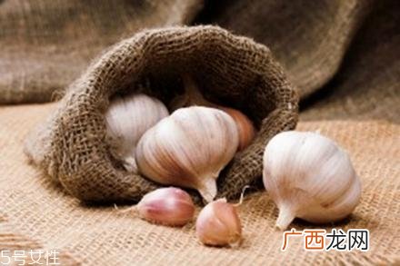 女性吃大蒜有什么好处吃大蒜好处多多