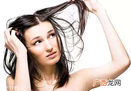 冬天头发油得很快怎么办？头发不要洗太勤