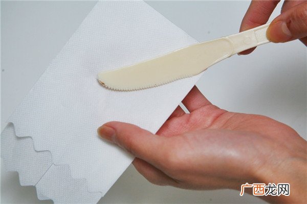 外卖餐具怎么处理还能再这样利用