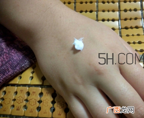 丸美眼部舒悦精华霜多少钱？丸美眼部舒悦精华霜怎么样？