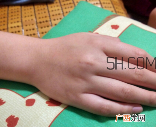 丸美眼部舒悦精华霜多少钱？丸美眼部舒悦精华霜怎么样？