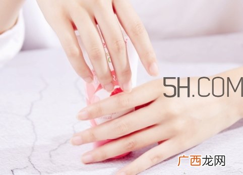 herbacin贺本清护手霜铁盒装多少钱？