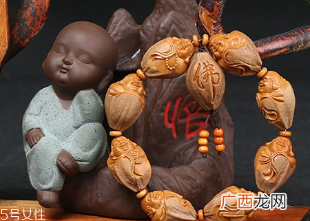 橄榄核可以带脖子上吗为什么有人喜欢戴橄榄核