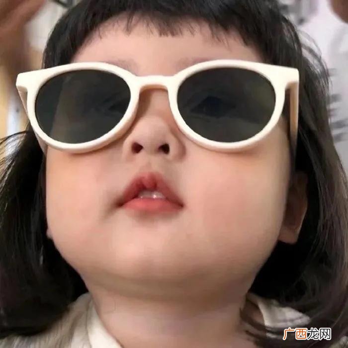 超级可爱沙雕的女生头像真人，可爱又沙雕的女生头像