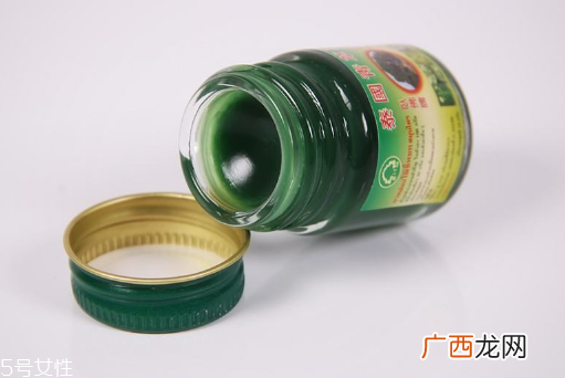 泰国青草膏能治脚气吗青草膏治脚气好吗