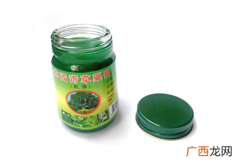 泰国青草膏能治脚气吗青草膏治脚气好吗