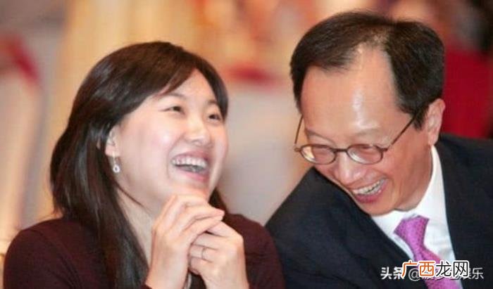 伏明霞嫁谁，伏明霞嫁大27岁的梁锦松
