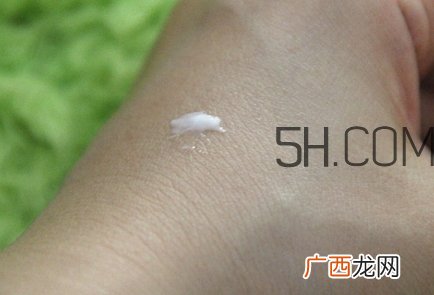 娇韵诗有几款眼霜?娇韵诗眼霜哪款好用