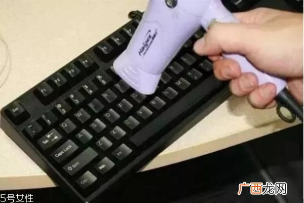 吹风机后面怎么清理吹风机的作用及用途