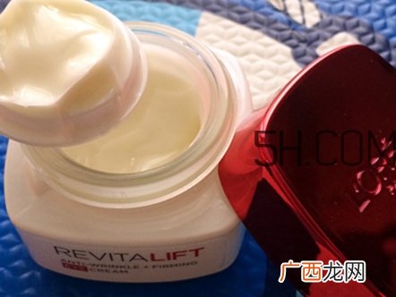 欧莱雅眼霜怎么用？欧莱雅眼霜使用方法